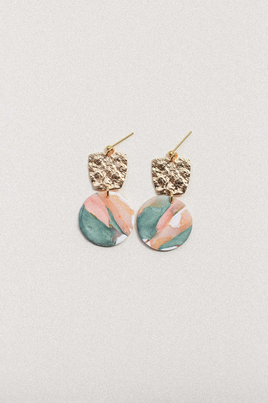 LES COMBLÉES en motif soleil