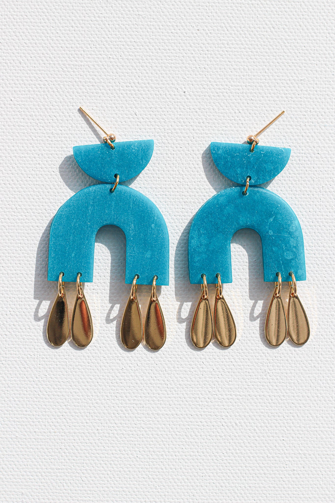 LES AIMÉES en couleurs