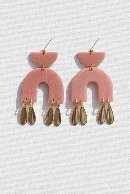 LES AIMÉES en couleurs